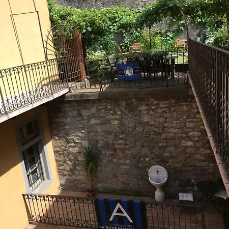 Casa Mario Lupo - And Apartman *