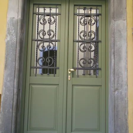 Apartman Casa Mario Lupo - And *